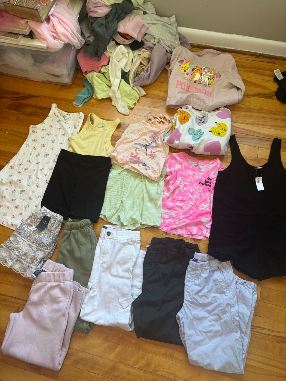 Huge girls clothing lot ($150 private sale)